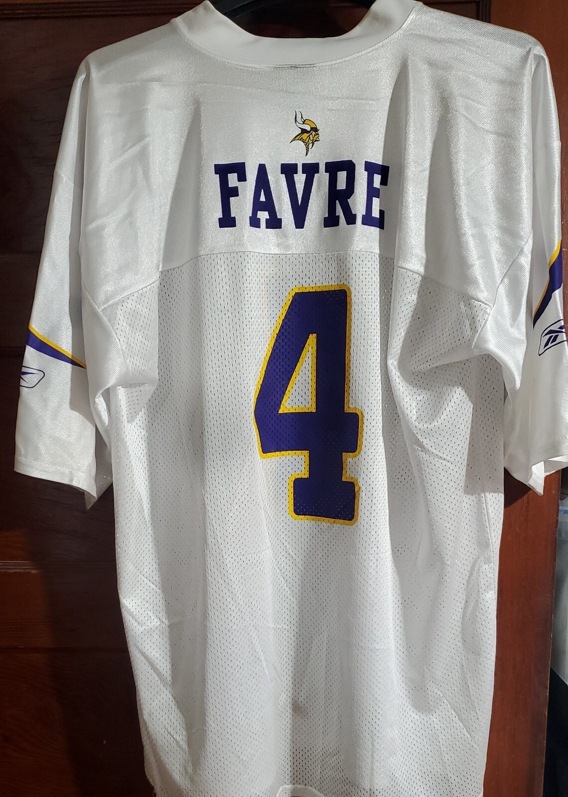 Picture 1 of 6