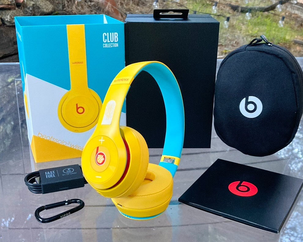 New Sealed - Beats Solo3 Wireless Bluetooth Club Collection New Sealed - Beats Solo3 Wireless Bluetooth Club Collection