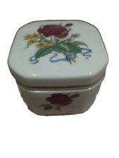 Vtg Germaine Monteil Ceramic Japanese Powder Box Bulgarian Rose/Narcissus Jongui