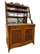 Antica credenza in noce con