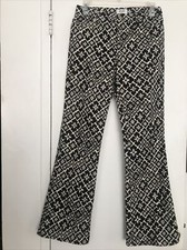 Moschino Jeans Women's White /Black Low Waist Boot Leg 98  Cotton Italy NWOT