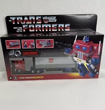Transformers G1 Optimus Prime Retro Reissue 40th Anniversary Exclusive Sealed