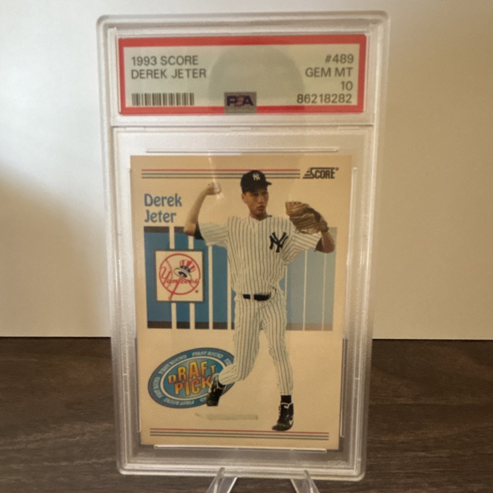 Score 1993 Derek Jeter #489 Draft Pick RC New York Yankees PSA 10