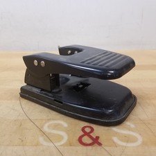 Office Depot 825-307 Two Hole Punch, Punches up to 20 Sheets, 1/4" Holes - USED