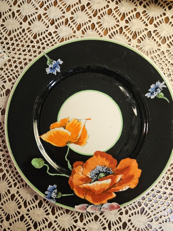 Vintage Old Ivory Syracuse China Dinner Plate Nature Study Poppies Black c. 1950