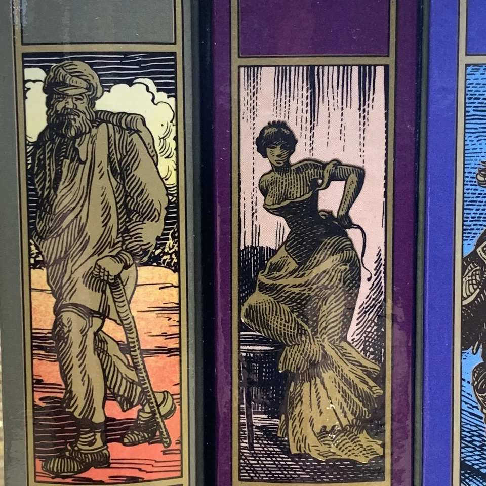 4 Hachette Press Books Madame Bovary Victor Hugo Notre Dame De Paris 3 Musketeer - Image 4 of 4