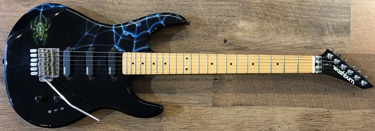 1986 Washburn G-3V Gloss Black Aftermarket Spider Web Finish 1986 Washburn G-3V Gloss Black Aftermarket Spider Web Finish