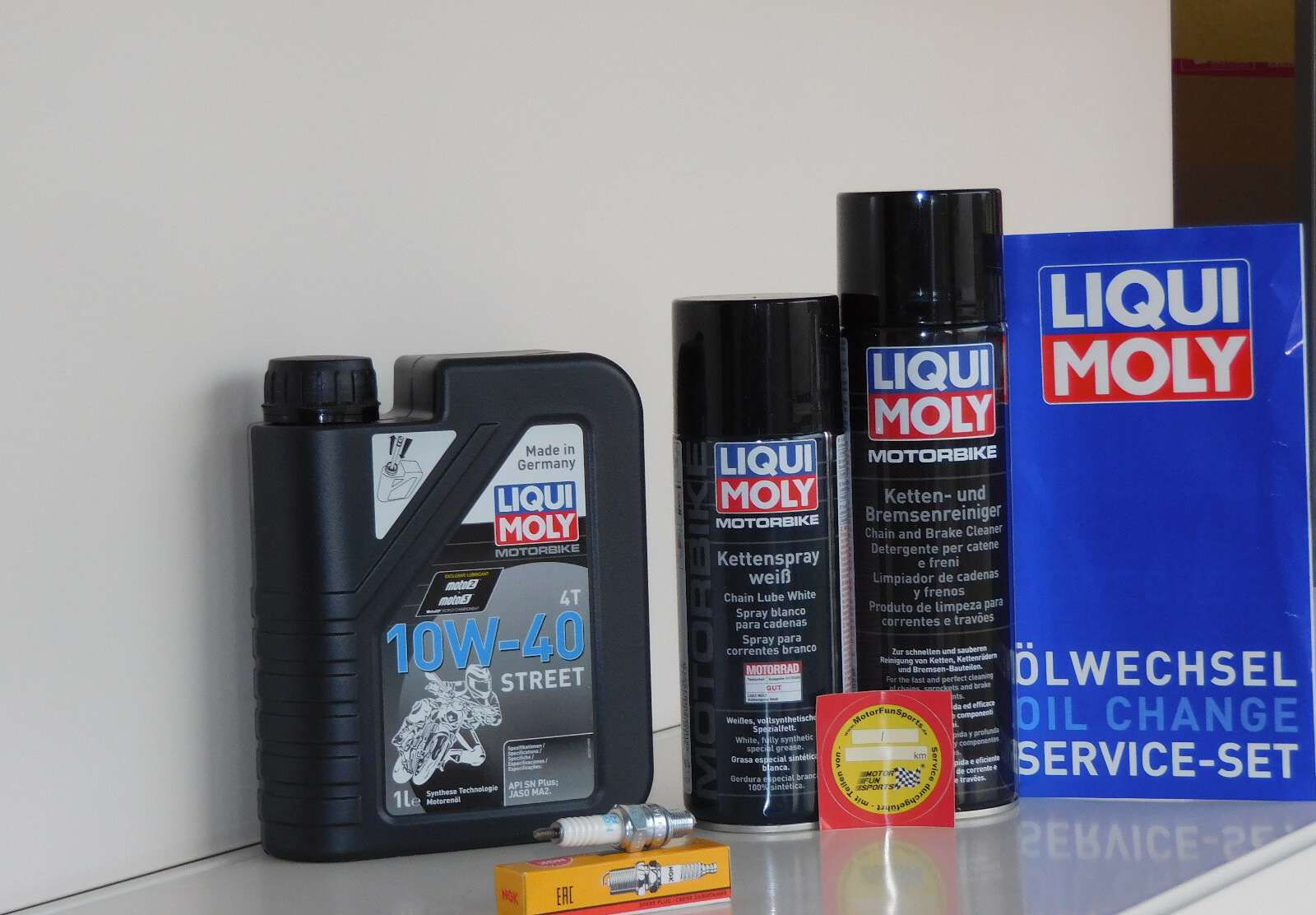 Maintenance Set Explorer Inverro 125 for Inspection with Chain Care