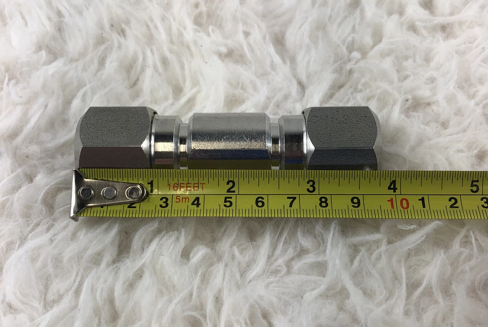 Lot Of 4 Stainless Steel (Swagelok?) Tube Fitting, Union 3/4" Tube OD Instrument - Image 4 of 4