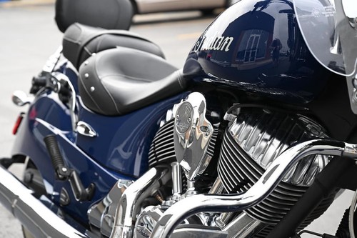 2014 Indian Motorcycle Chief Classic Springfield Blue - Picture 38 of 40