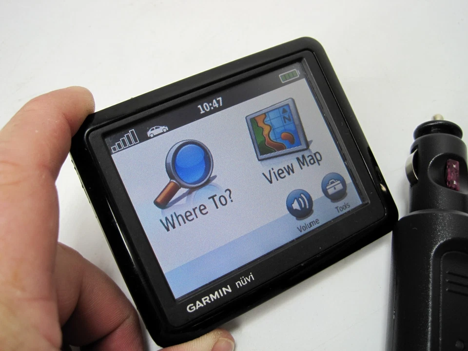 Garmin Nuvi 1260 Automotive GPS System - Image 2 of 2