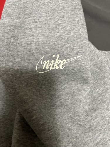 Buffalo Bills Men's Nike Heather Gray Hist. Logo Rewind Club Pullover Hoodie NWT - Picture 2 of 3