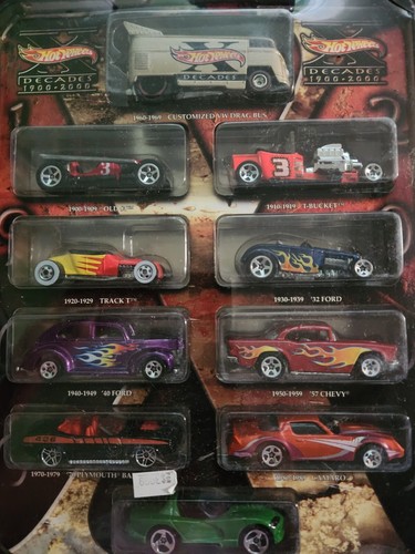 Hot Wheels 2002 decenni 1900-2000 dieci veicoli storici in una collezione speciale - Foto 8 di 10