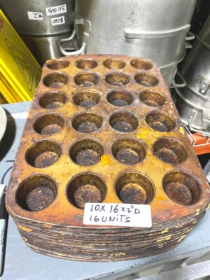 Baking Tray/ Commercial 24 Piece Muffin Steel Baking Pan