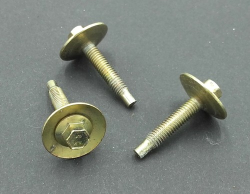 3x Schraube für Wischermotor hinten für FORD Fiesta MK4 JAS/JBS