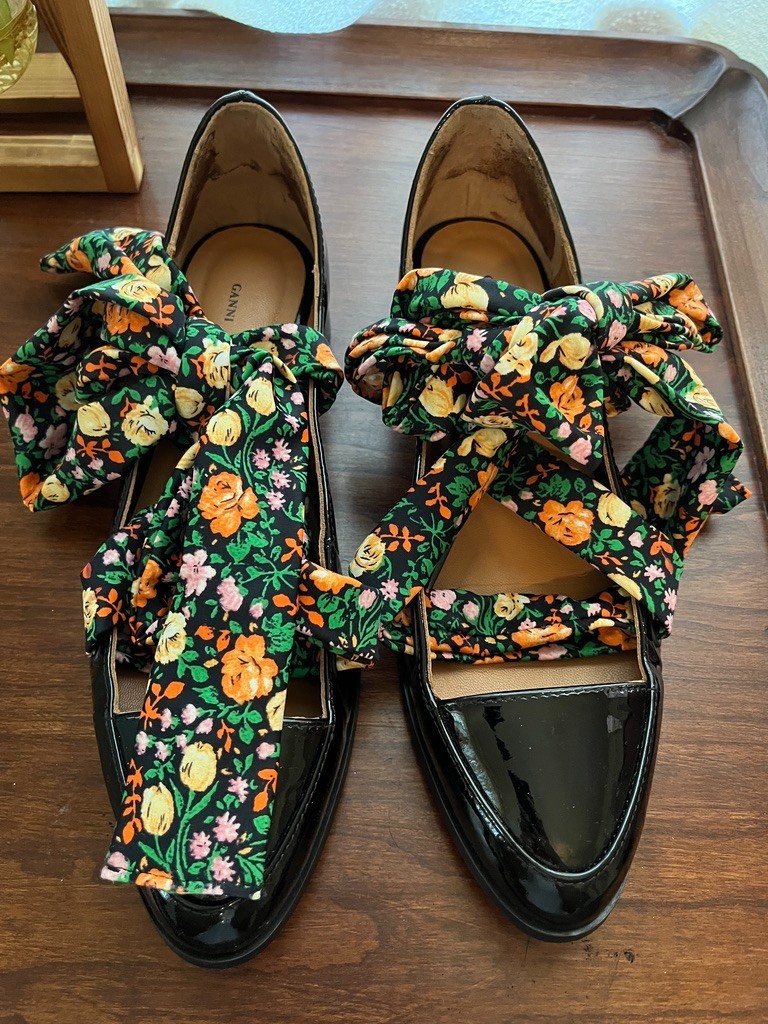 Ganni Shoes Womens Leather 39 Flat Ballet Slip On Black 8 Floral Patent NEW $399