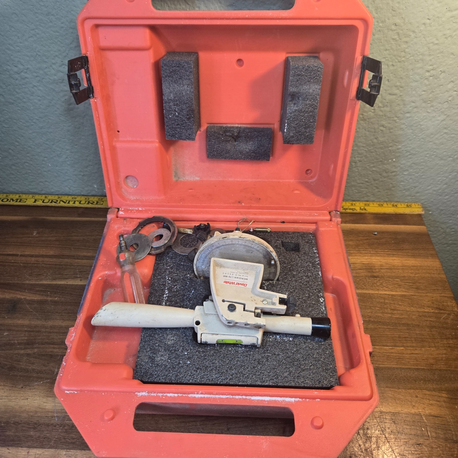 David White Meridian LT6-900 Level Transit with Case