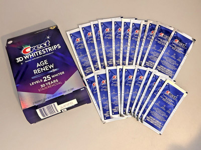 3D Whitestrips Age Renew Teeth Whitening Strips  21 Treatments- 60 Minutes 02/28