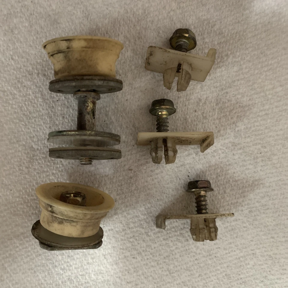 Kit de herrajes pernos/guías de ventana de vidrio para puerta Mazda Mx5 Miata 90-05 1990-2005 Foto 2 de 3