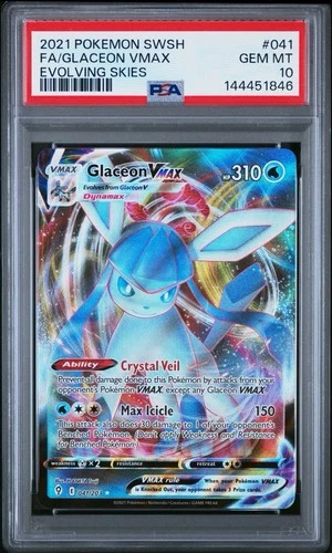 Pokémon Glaceon VMAX 041/203 SWSH07: Evolving Skies Holo PSA 10