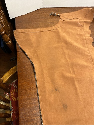 Show Season Kids (10-14??) Beige Tan UltraSuede Scallop Western Show Chaps - Picture 15 of 24