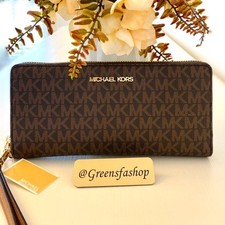 NWT Michael kors large continental wallet in brown signature MK