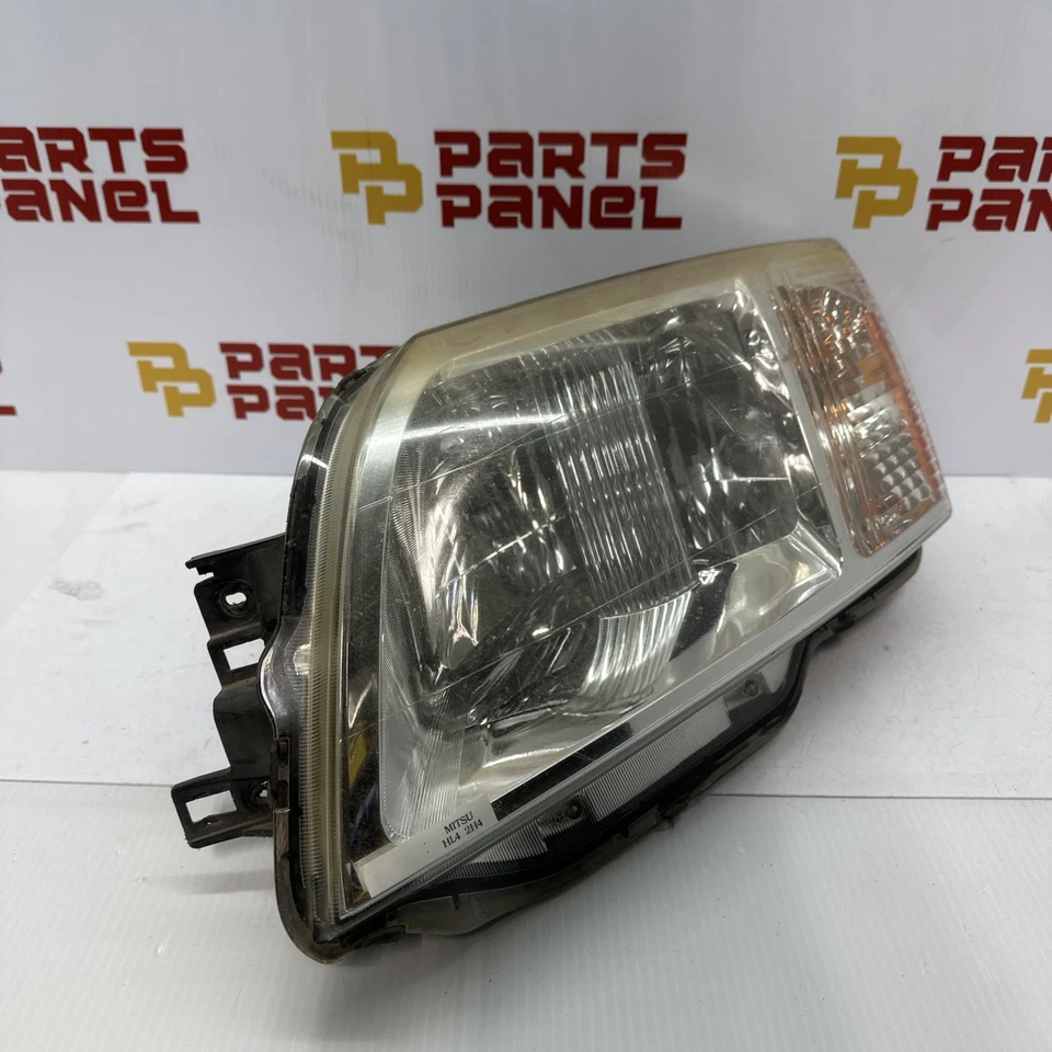 GENUINE 2004-2011 MITSUBISHI ENDEAVOR LEFT HAND DRIVER HEADLIGHT ASSEMBLY LH OEM - Image 2 of 4