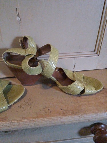 Hobbs ⭐️Ladies Size 5(38) Green Leather Wedge Sandals ⭐️VGC - Picture 2 of 11