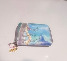 Cartera Loungefly Disney Rapunzel Enredados Pascal Dijes Cremallera Alrededor Tarjeta Púrpura