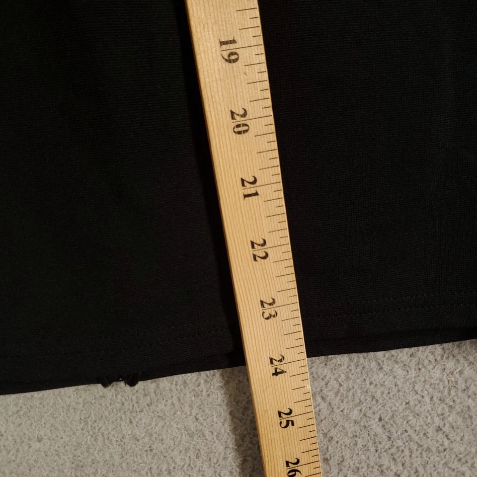 Saia Monroe and Main Feminina 6 Preta Midi Joelho Elástico Cintura Elástica - Imagem 3 de 4