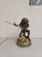 Sideshow Predators The Falconer Maquette NEU OVP