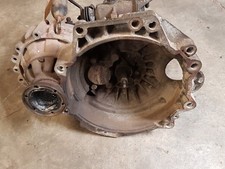 Getriebe Schaltgetriebe VW Golf 3 Passat 35i  DGH 1,6 75PS