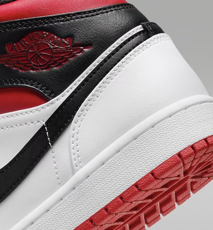 Nike Air Jordan 1 Mid Black Toe White Red DQ8426-106 Men's Shoes