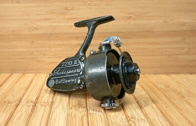 ☆未使用オールド漂う商品◆Shakespeare1409-165 Vintage Shakespeare 2210 II Fishing Spinning Reel, Made in Japan