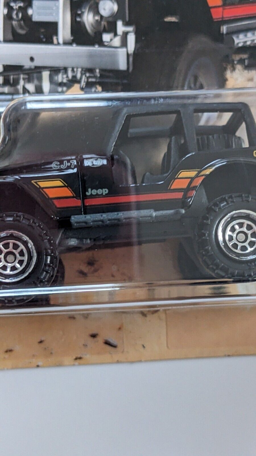Picture 9 of 18