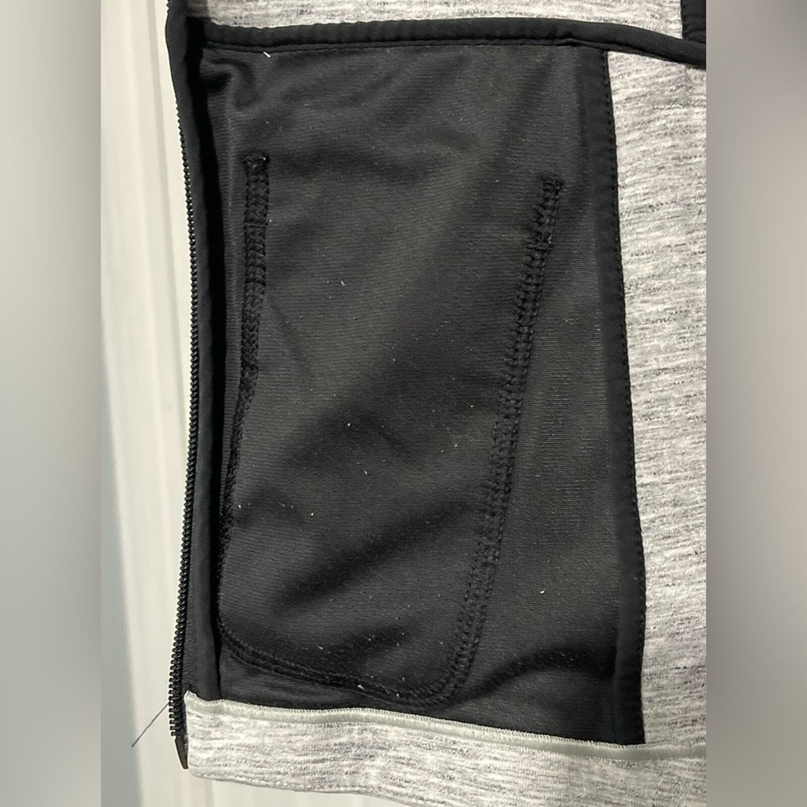 Lululemon Jacket - image 10