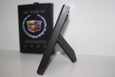 NEW CADILLAC COMMEMORATIVE 100 YEARS OF INNOVATION LOGO CREST PIN
