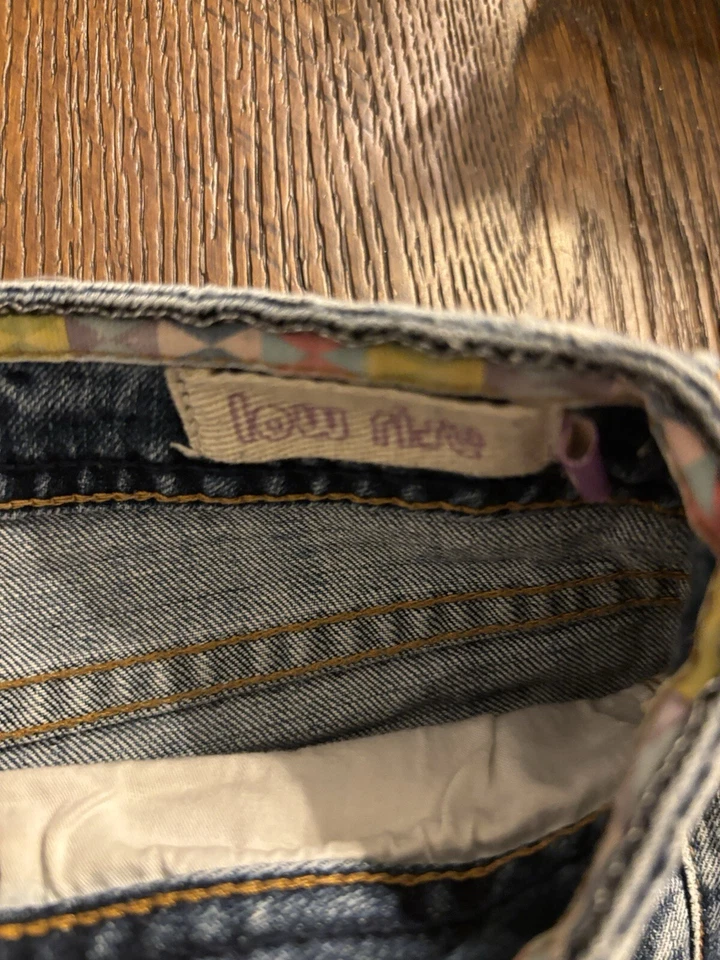 Billabong 女式 11 码蓝色牛仔短裤标志低腰 — 第 4/4 张图片