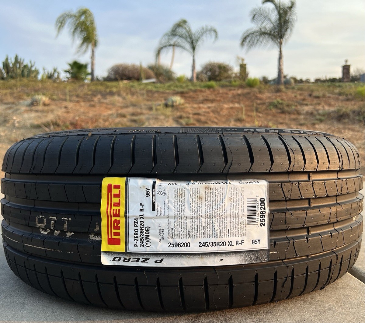 PIRELLIサマータイヤ245／35R20 95Y _12.JPG?set_id=880000500F