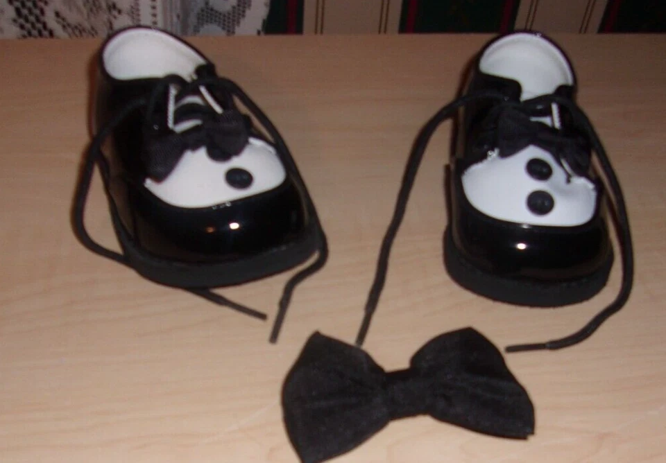 ZAPATOS PARA CAMINAR BEBÉ CIERVO NIÑOS TALLA: 3 NEGRO * BLANCO CON PAJARITA NUEVOS Foto 3 de 4