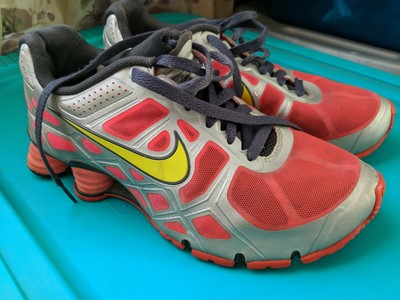 womens nike turbo shox