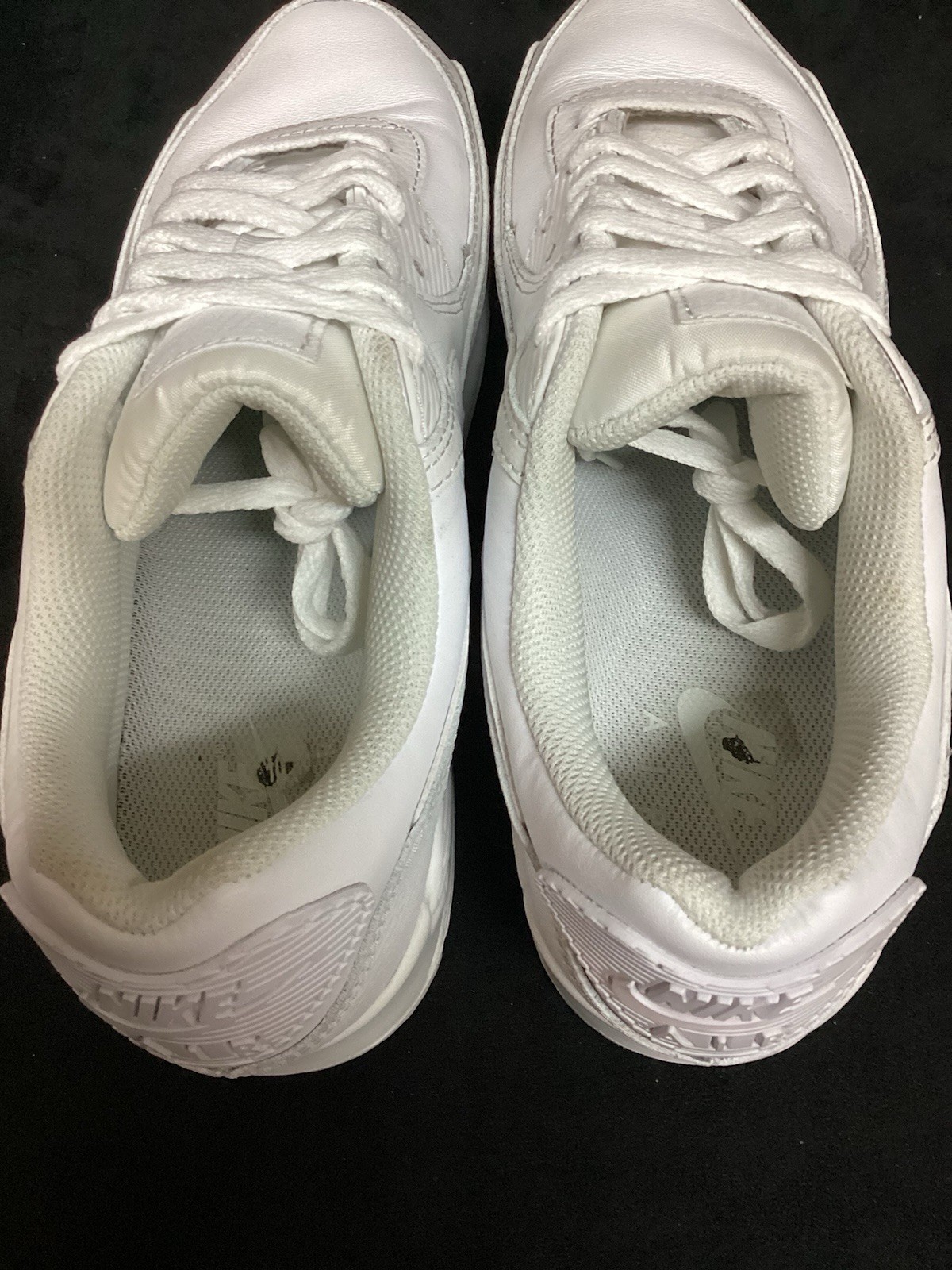 Size 10 - Nike Air Max 90 Mens Triple White 2022 Cz5594-100 thumbnail 8