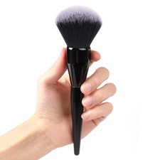 Large Powder Brush: Luxurious Foundation Brush, Professional Makeup black