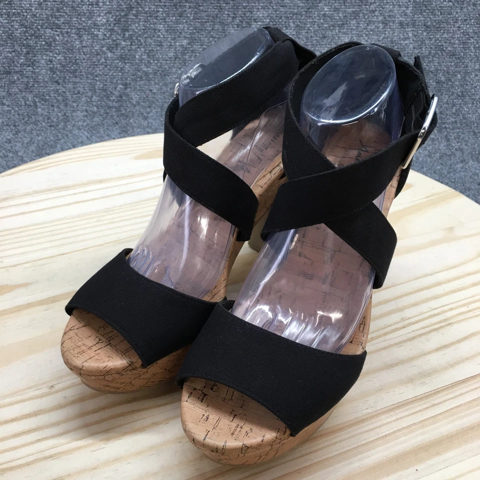 American Eagle Outfitters Heels Womens 9.5 Strappy Black Open Toe Buckled Block - Image 3 of 4