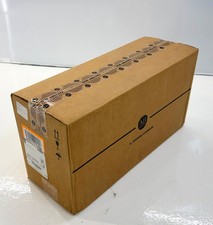 Allen Bradley MPL-B580J-SK72AA MP-Series MPL 480V AC Rotary Servo Motor