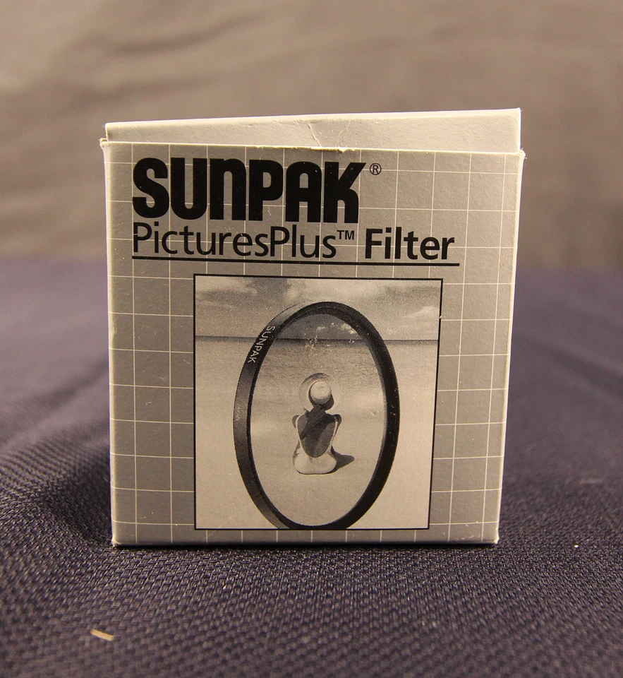 Sunpak Picture Plus 46mm Close-Up Filters +1, +2 & +4 All Glass With Case - Image 4 of 4
