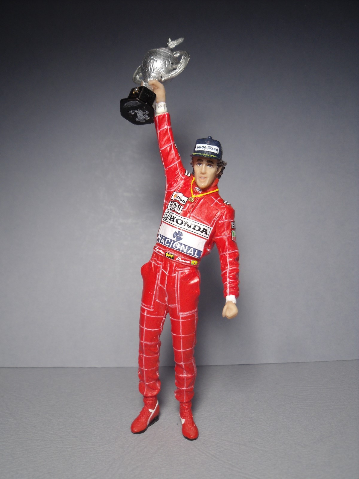 Figurine Ayrton Senna 1/18 non peinte pour répliques Minichamps GP par Vroom