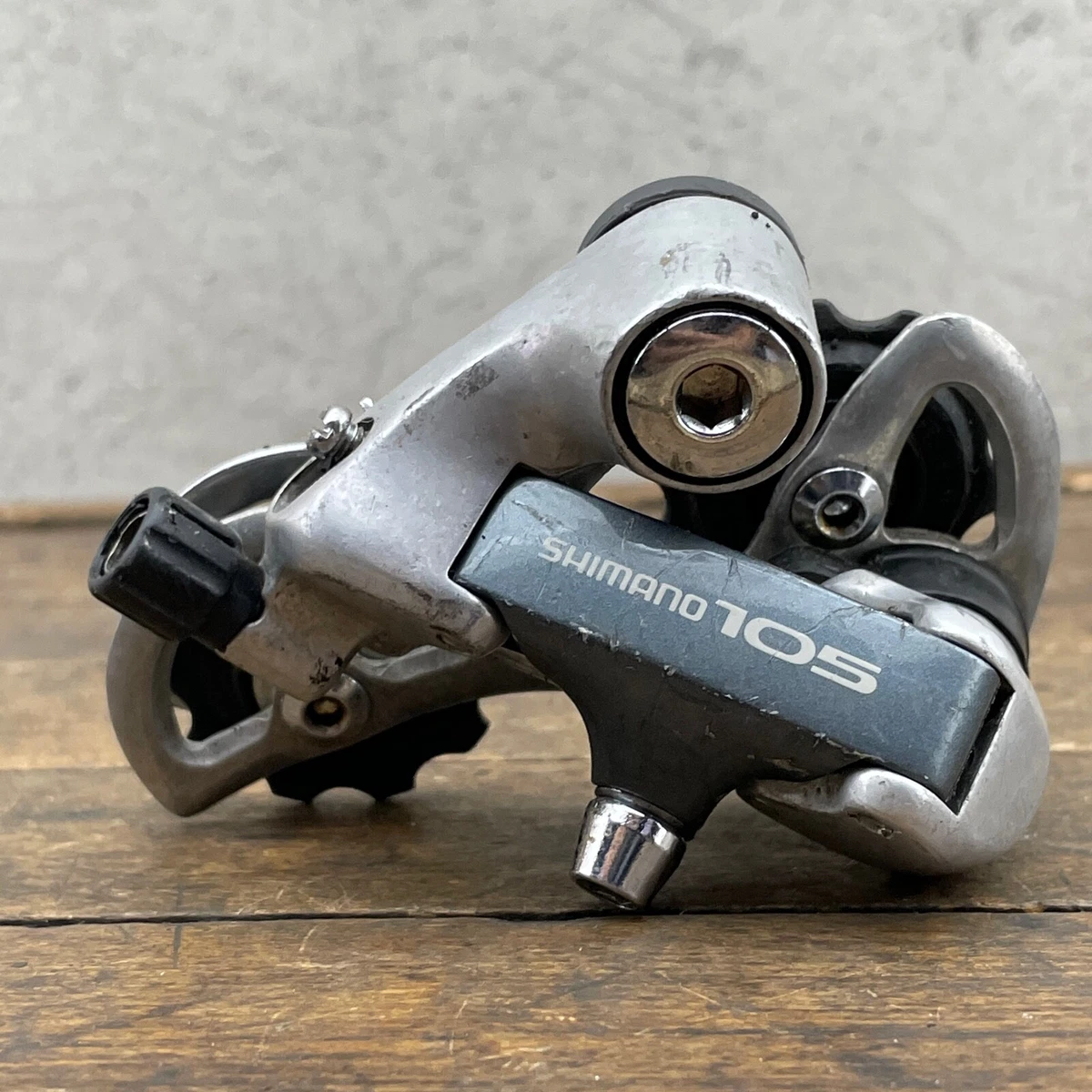 Vintage Shimano 105 Rear Derailleur RD 1051 Short Cage 6 7 Speed Road Eroica 6s