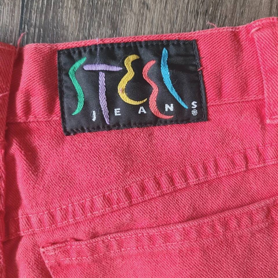 80s Womens Vintage Steel Jeans Bermuda Shorts Sz 7 Red Denim 26" USA 10" Inseam  - Image 3 of 4