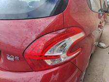 9672628380 HECKLEUCHTE RECHTS / 144369 F&Uuml;R PEUGEOT 208 I CA_, CC_ 1.6 HDI
